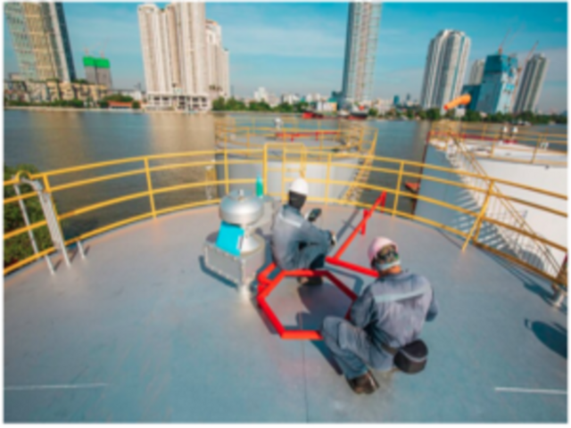 How To Keep Your Ship Tank Clean At Dubai Maritime City Port